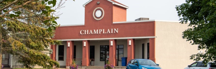 Le conseil municipal de Champlain a approuvé une proposition du directeur des travaux publics, Maxime Lafrance, visant à modifier le plan de réfection de la chaussée de la rue Pendleton à Vankleek Hill.