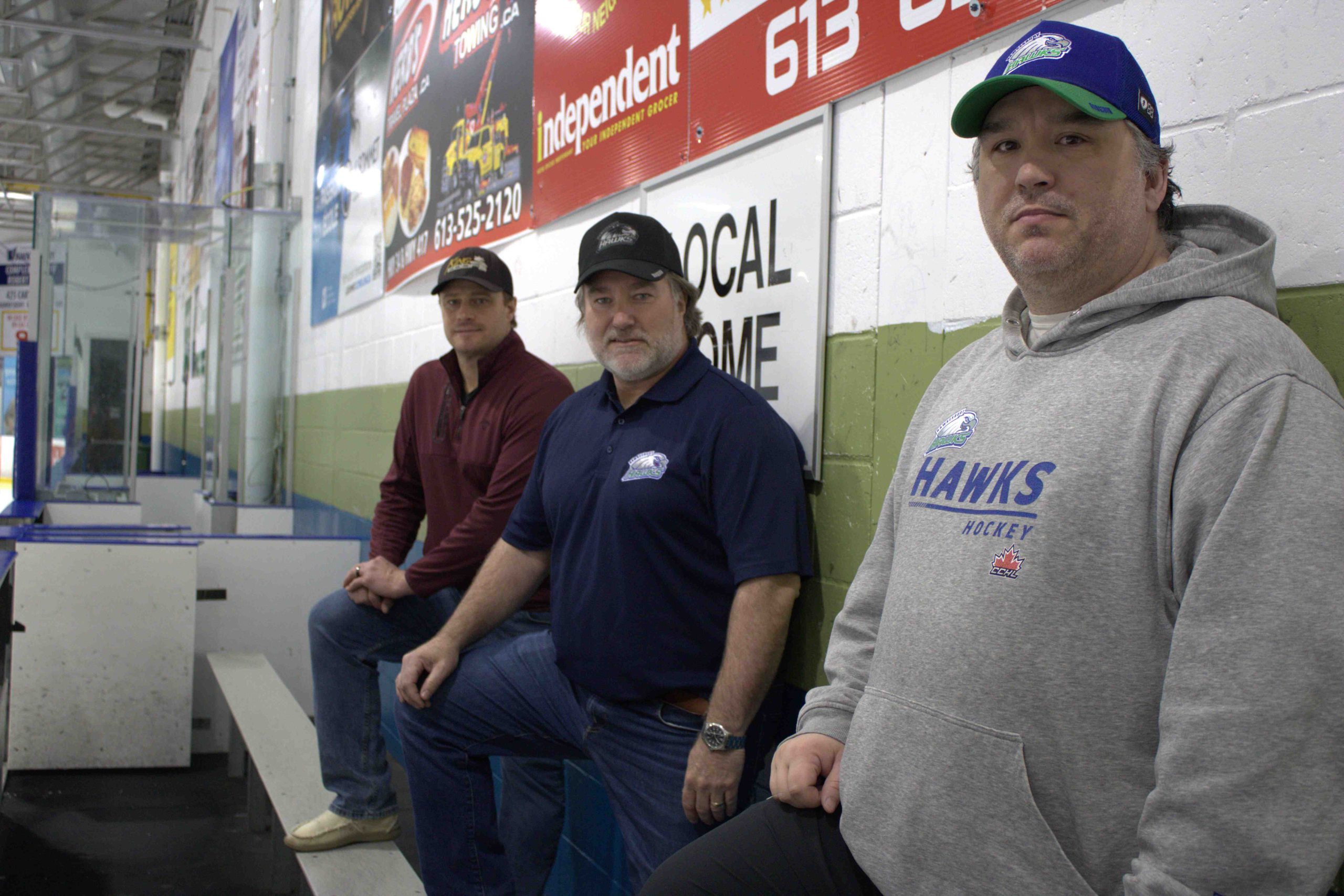 HAWKS-Entra[ineurs-banc-1 HAWKS-Entra[ineurs-banc-1