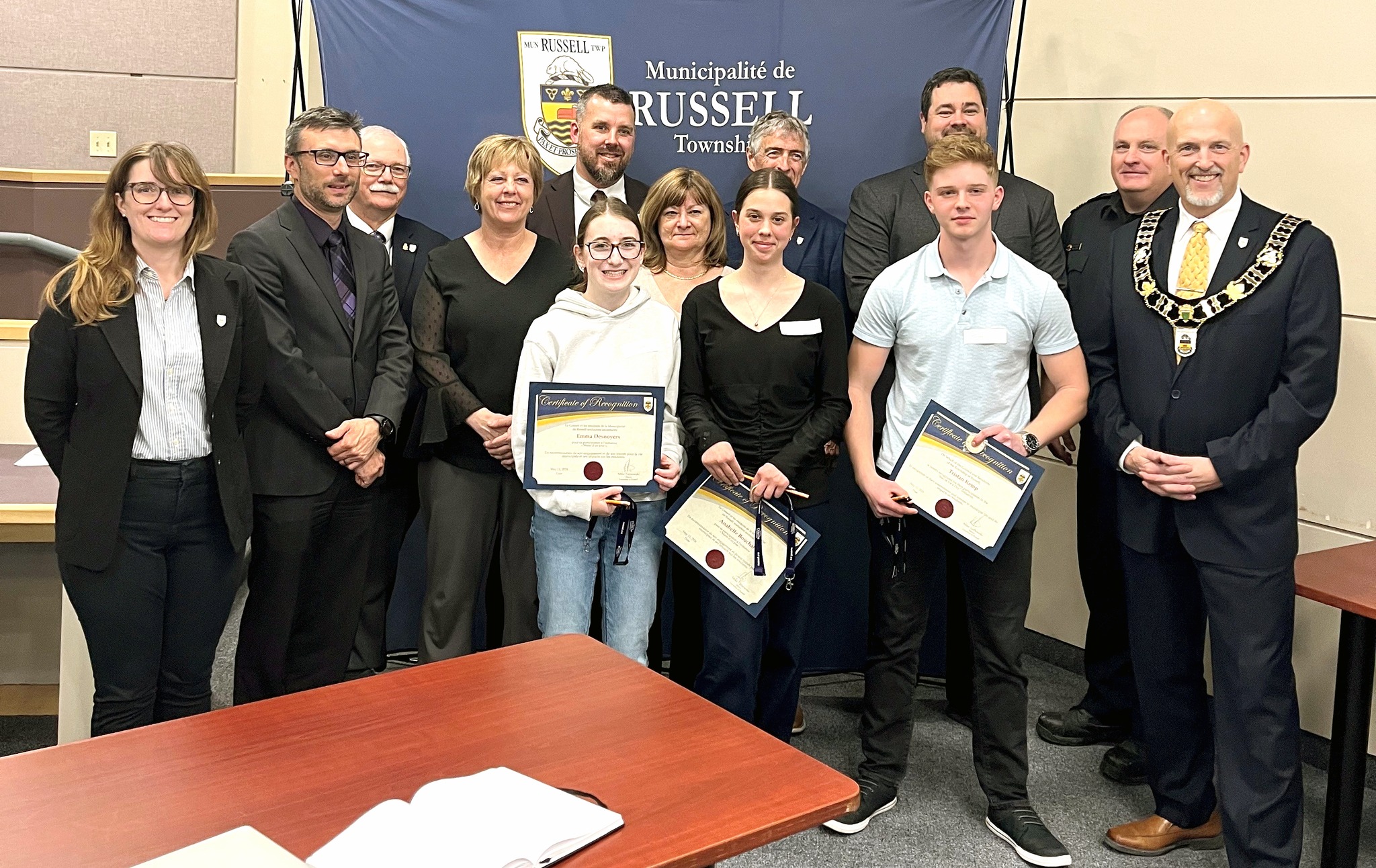 ACTGV_IJL_Des adolescents de Russell découvrent la gouvernance municipale grâce à l’initiative « Maire d’un jour » PHOTO 2