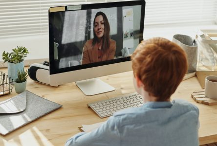 L’enseignement en ligne: entre bonne volonté et difficulté