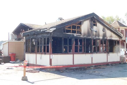 Police investigate snack bar fire