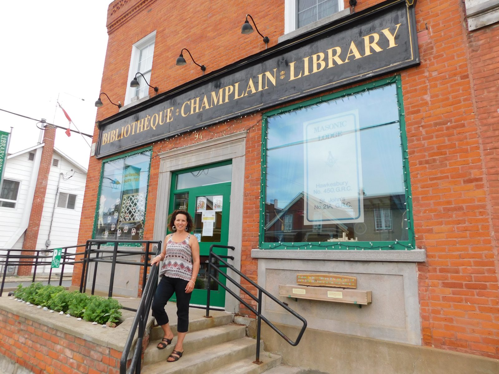 Public libraries can be public again