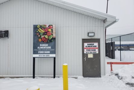 Don de 8000$ à la Banque alimentaire C.C.S