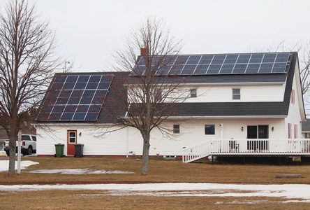 Une maison autosuffisante à 70 % grâce à la géothermie et au solaire