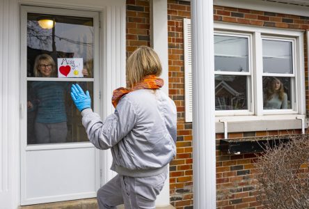 Experts say knowing six neighbours can reduce loneliness