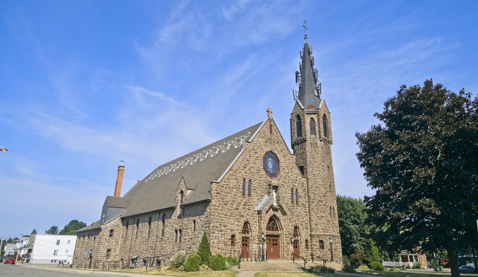 Les églises d’Argenteuil accueillent de nouveau leurs fidèles