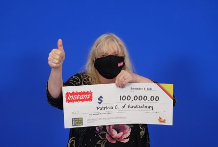 Hawkesbury woman wins $100,000