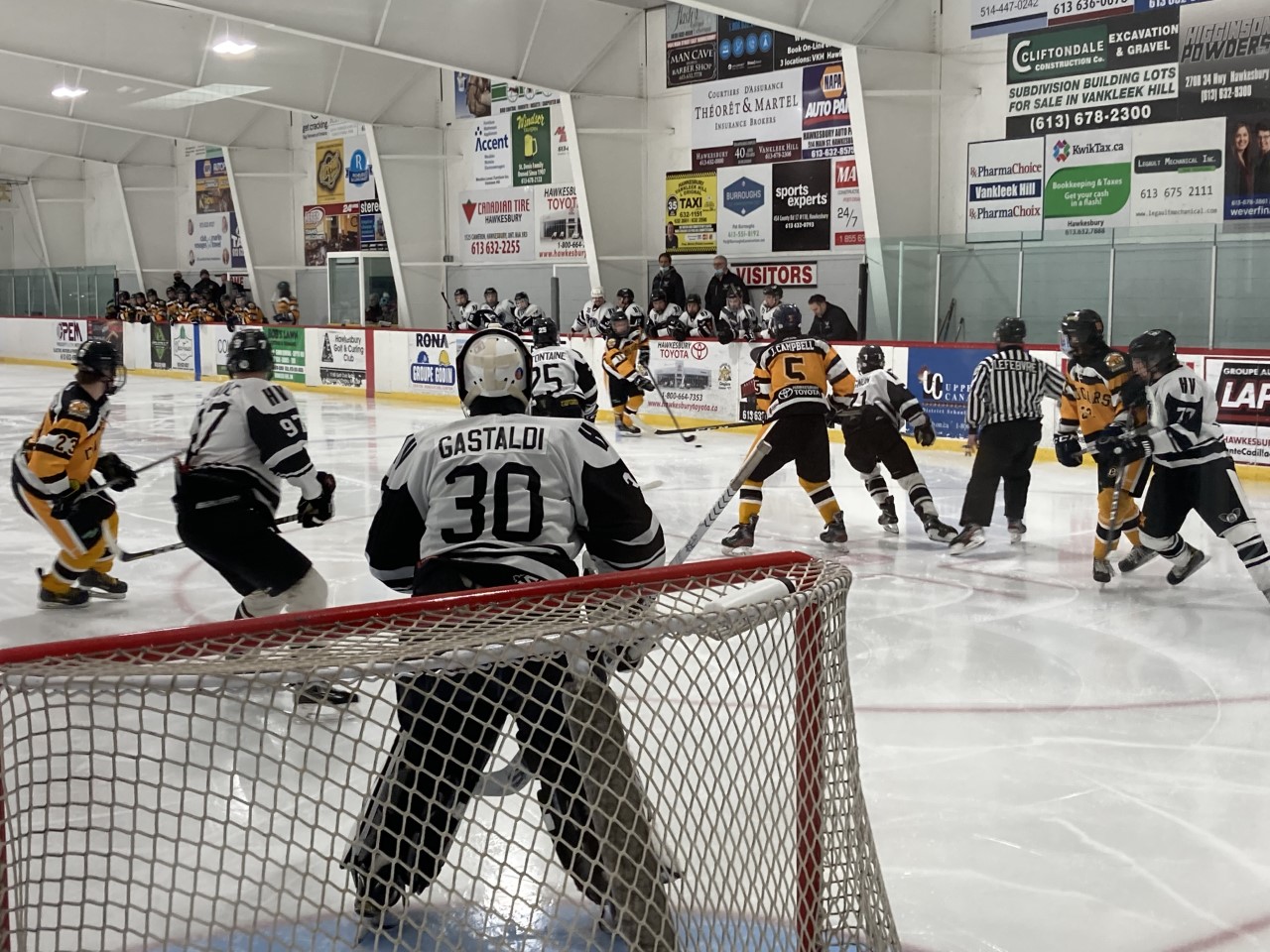 Cougars-Volant series tied 2-2