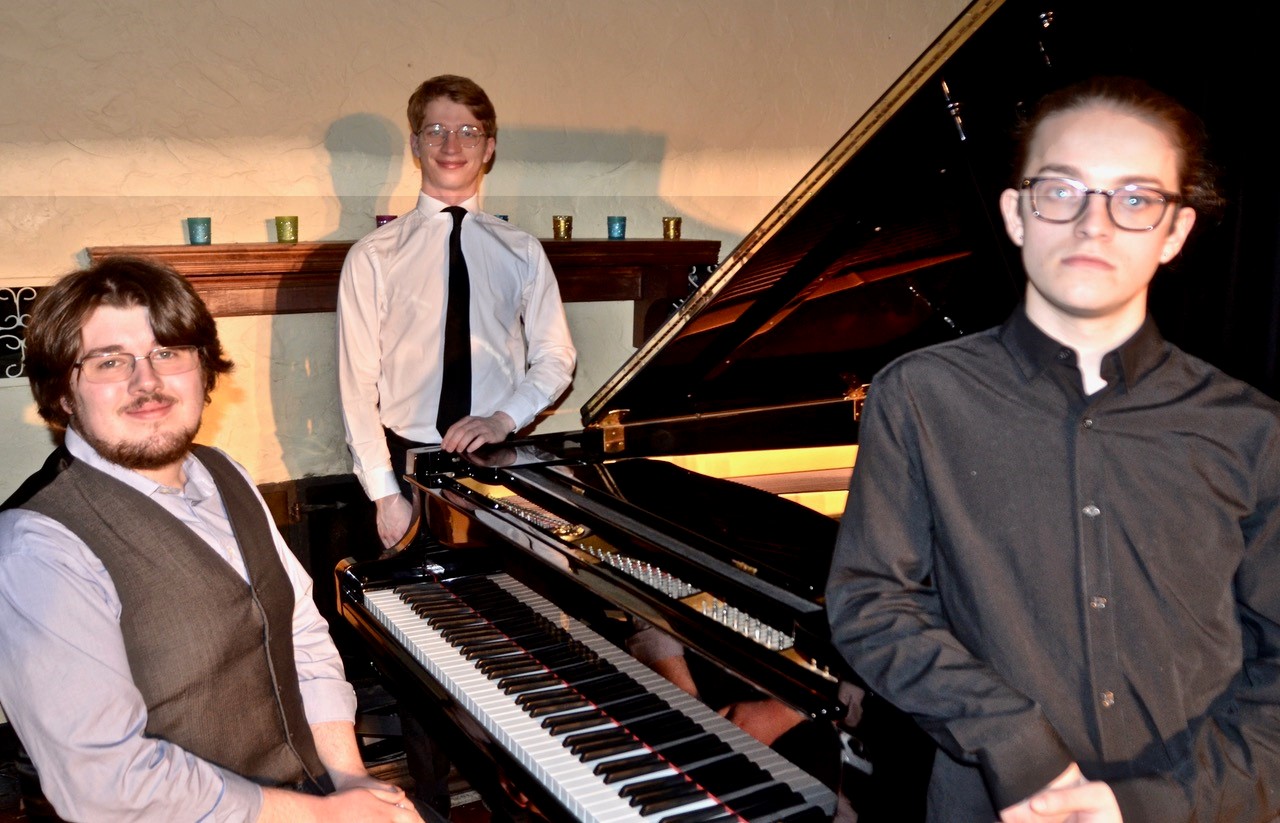 Trois gars et un piano