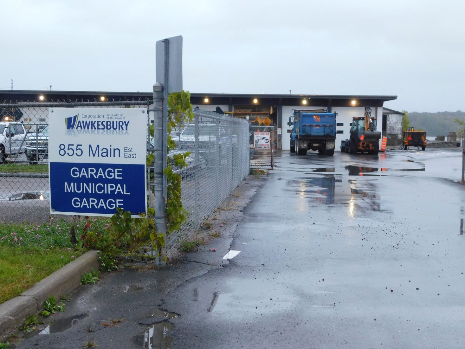 Two choices for new Hawkesbury municipal garage