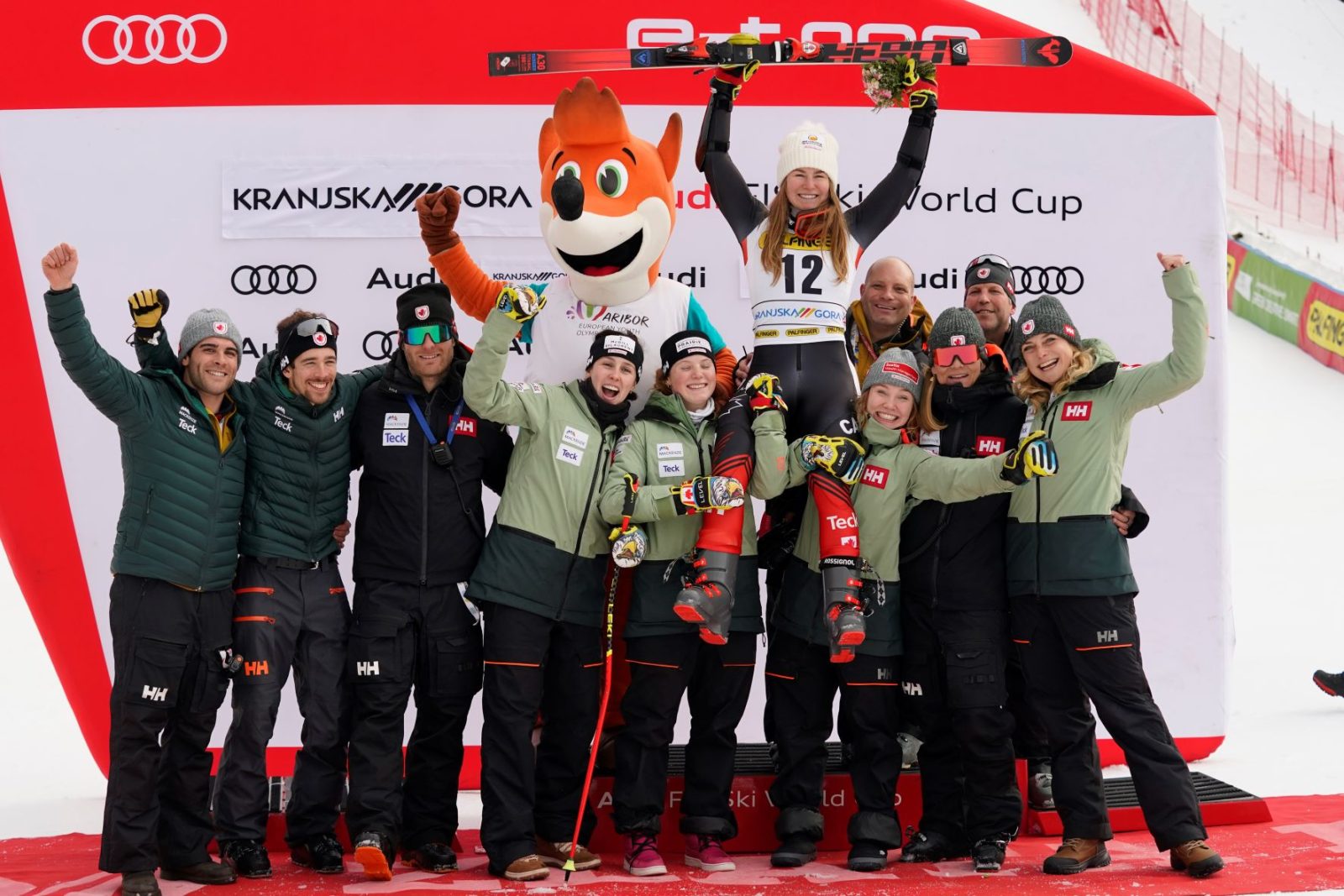 Valerie Grenier remporte une victoire en slalom en Coupe du monde