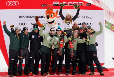 Valerie Grenier remporte une victoire en slalom en Coupe du monde