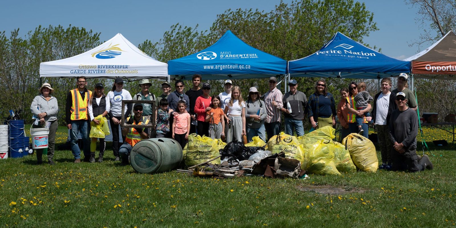 Weekend cleanup of Ottawa River shoreline