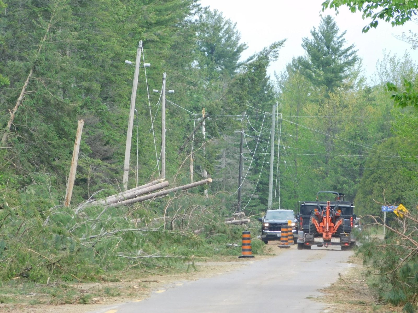 Province gives aid for windstorm cleanup