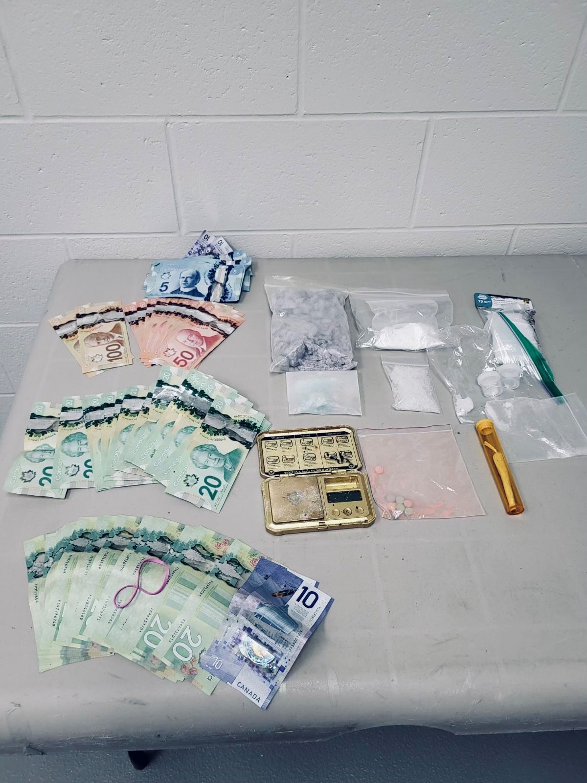 Hawkesbury OPP seize 30 000$ in drugs
