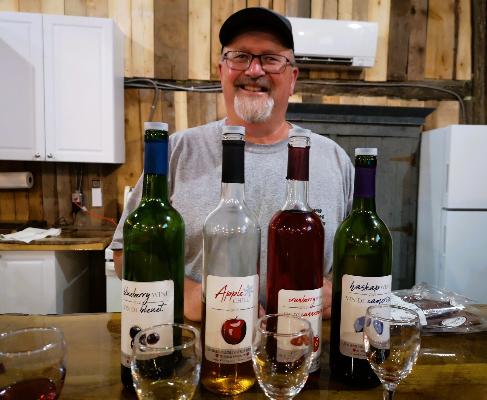 Les Vergers Villeneuve: Fruit wine and 125 years of family farming tradition