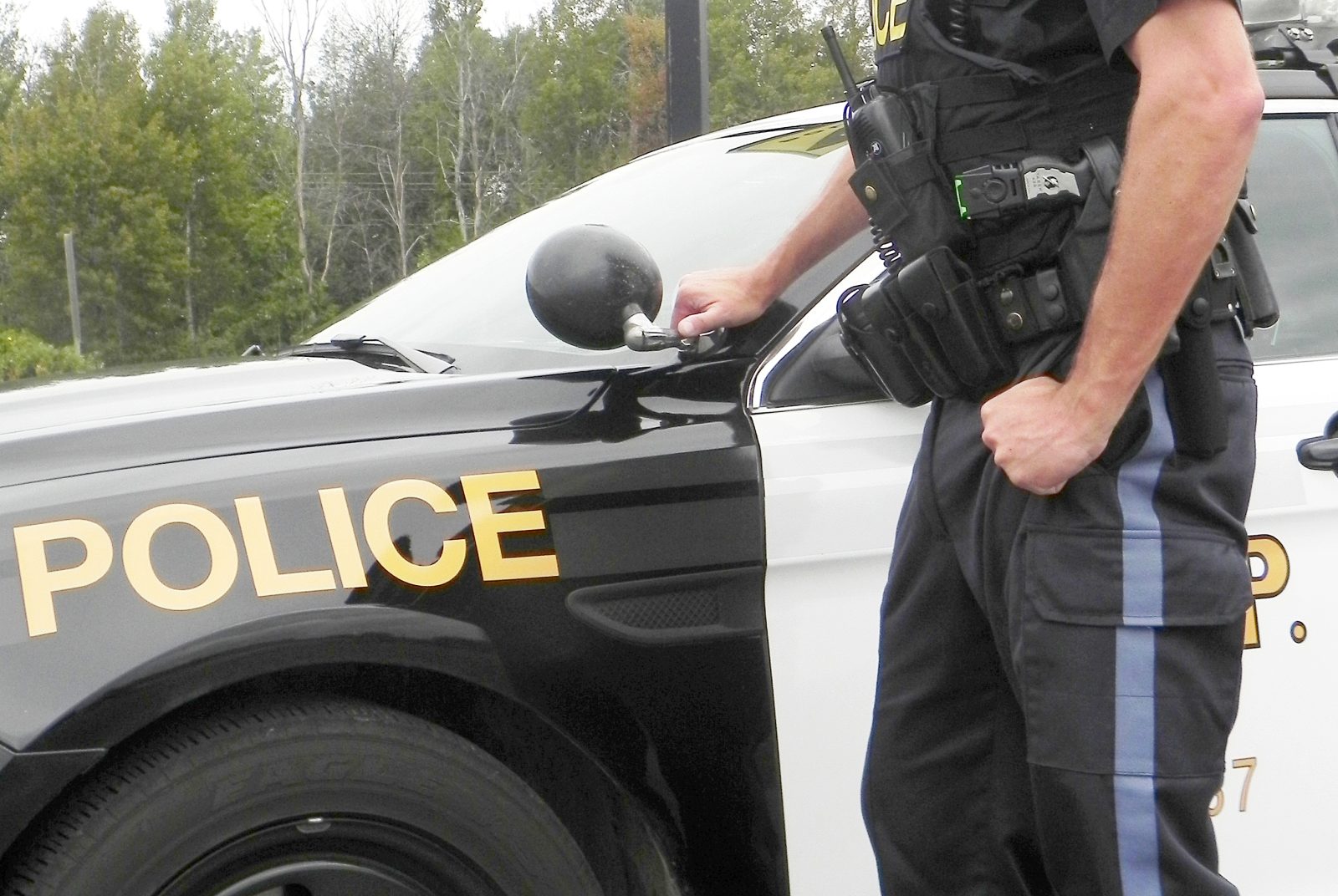 Four arrested after OPP recover stolen vehicle