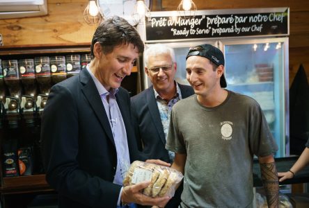 Visite surprise de Justin Trudeau à Lachute