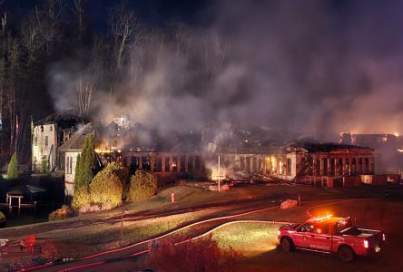 Feu de l’Hôtel du Lac Carling : dur coup pour l’économie d’Argenteuil